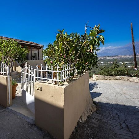 Serenity View - Traditional Village Apartment Kouses المظهر الخارجي الصورة