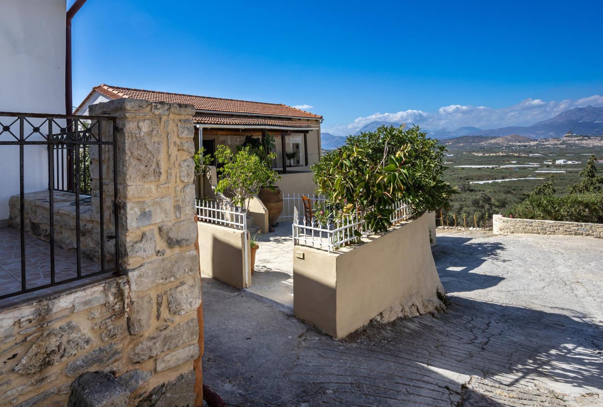 Serenity View - Traditional Village Apartment Kouses المظهر الخارجي الصورة