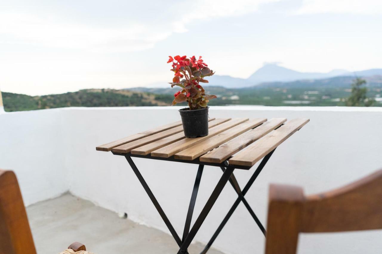 Serenity View - Traditional Village Apartment Kouses المظهر الخارجي الصورة